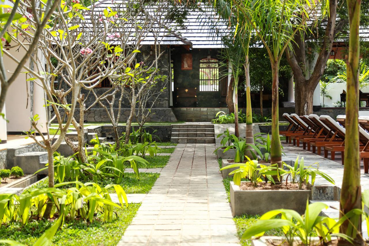 Yala Oga Reach Hotel Tissamaharama Extérieur photo